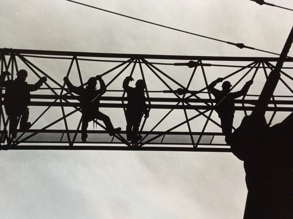 Dancing Crane Men